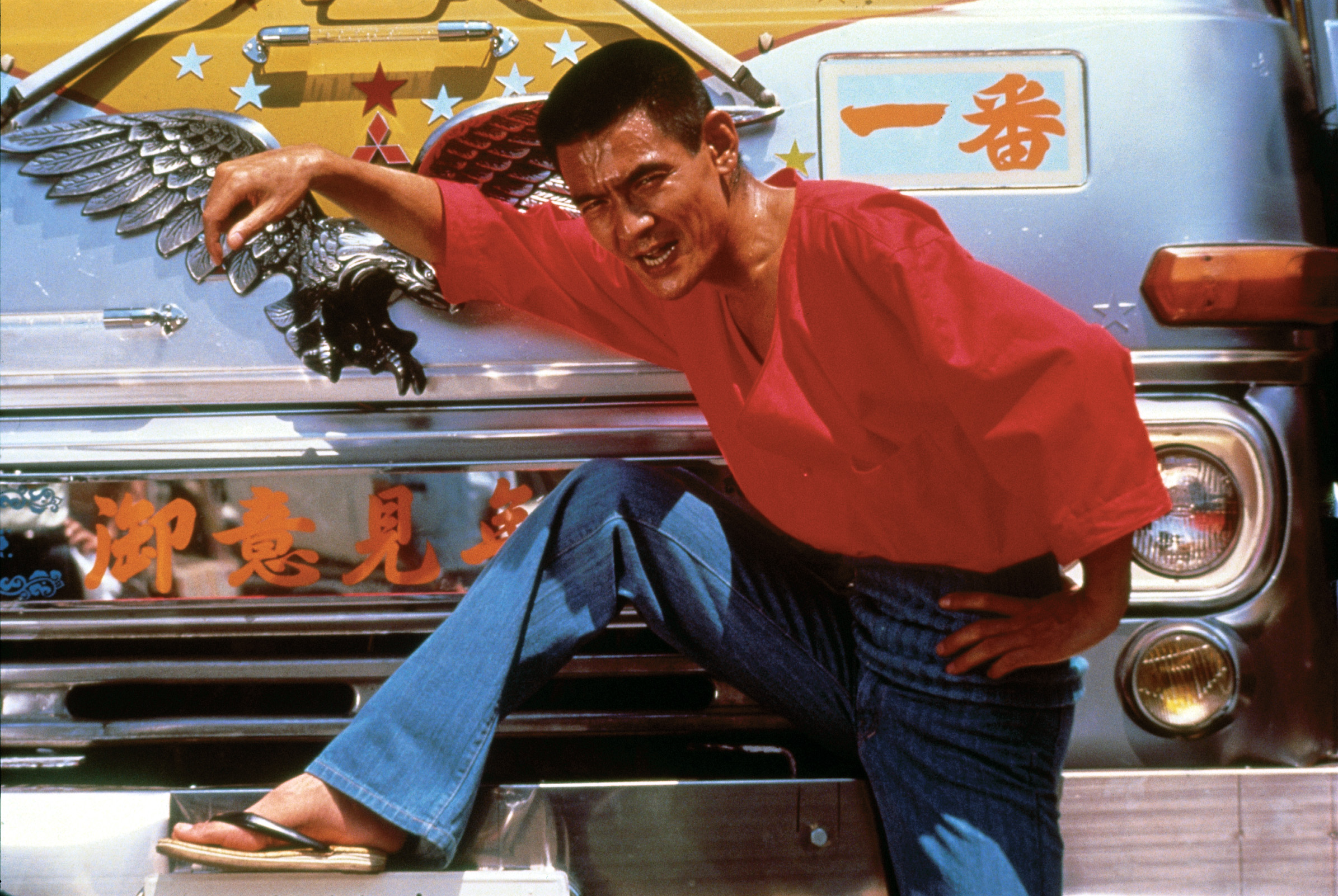 公開50周年記念！デコトラで爆走するコンビの活躍を描く、「トラック